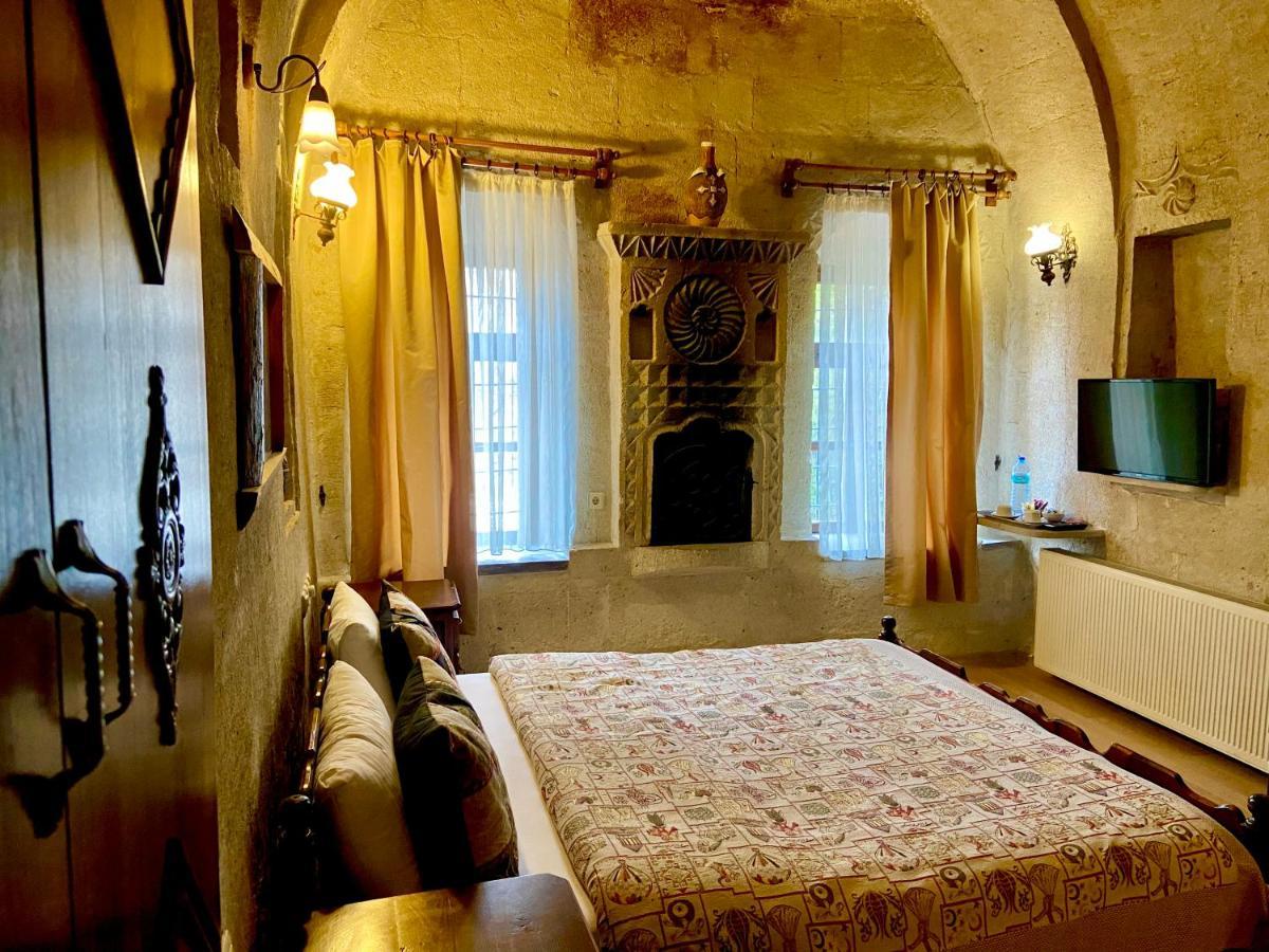 גורמה The Village Cave Hotel מראה חיצוני תמונה
