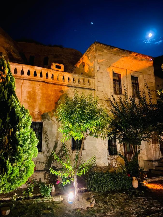 גורמה The Village Cave Hotel מראה חיצוני תמונה