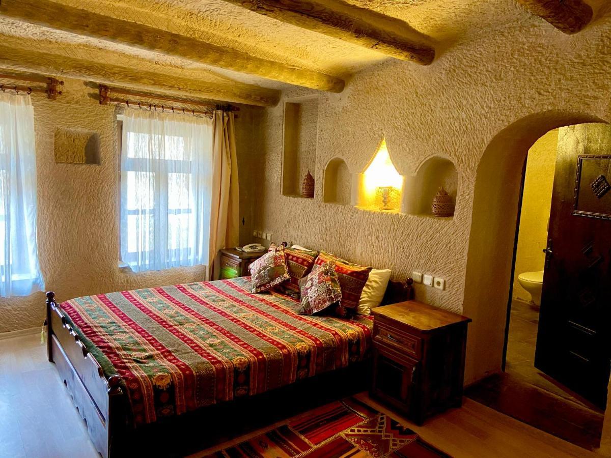 גורמה The Village Cave Hotel חדר תמונה
