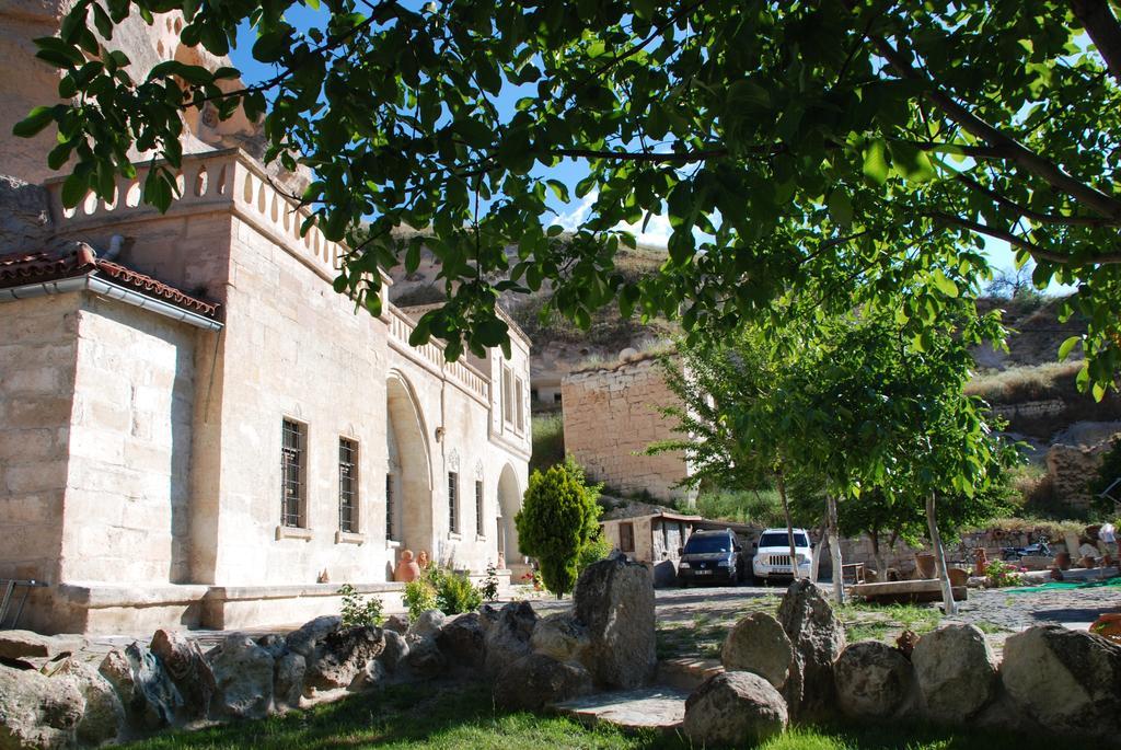 גורמה The Village Cave Hotel מראה חיצוני תמונה