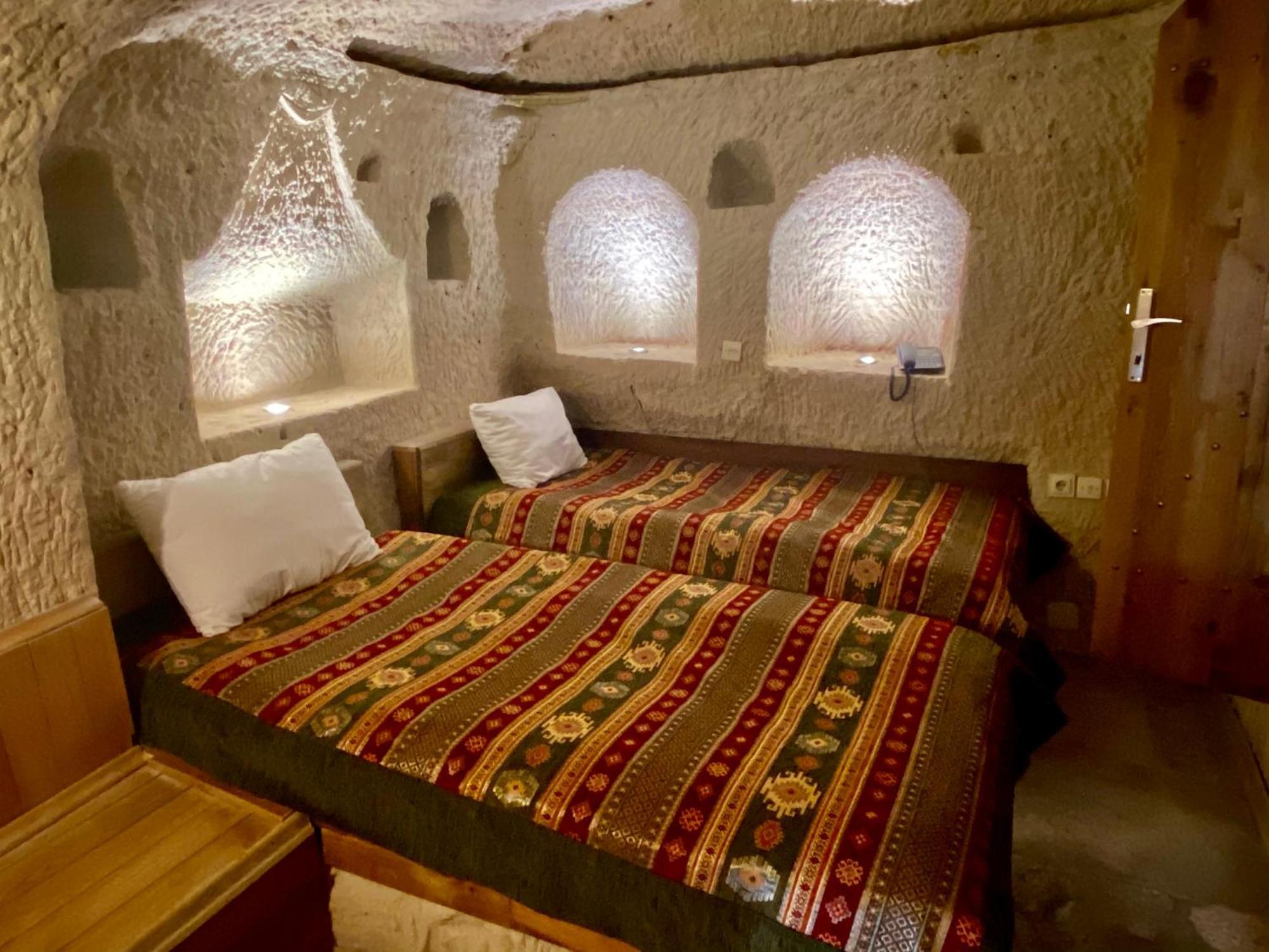 גורמה The Village Cave Hotel חדר תמונה