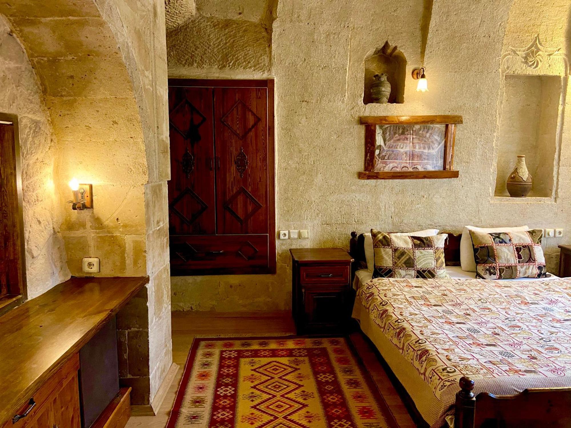 גורמה The Village Cave Hotel חדר תמונה