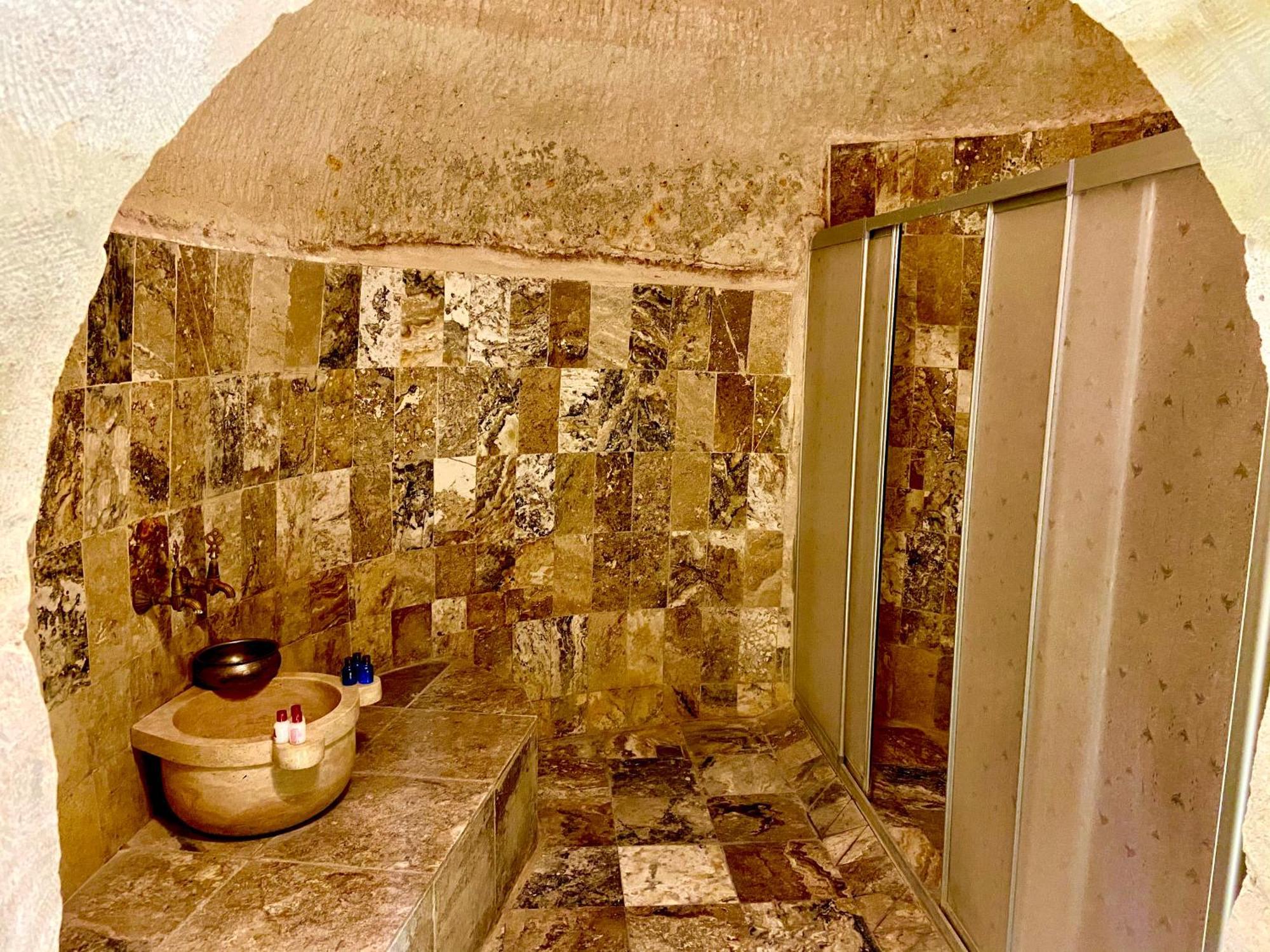 גורמה The Village Cave Hotel חדר תמונה