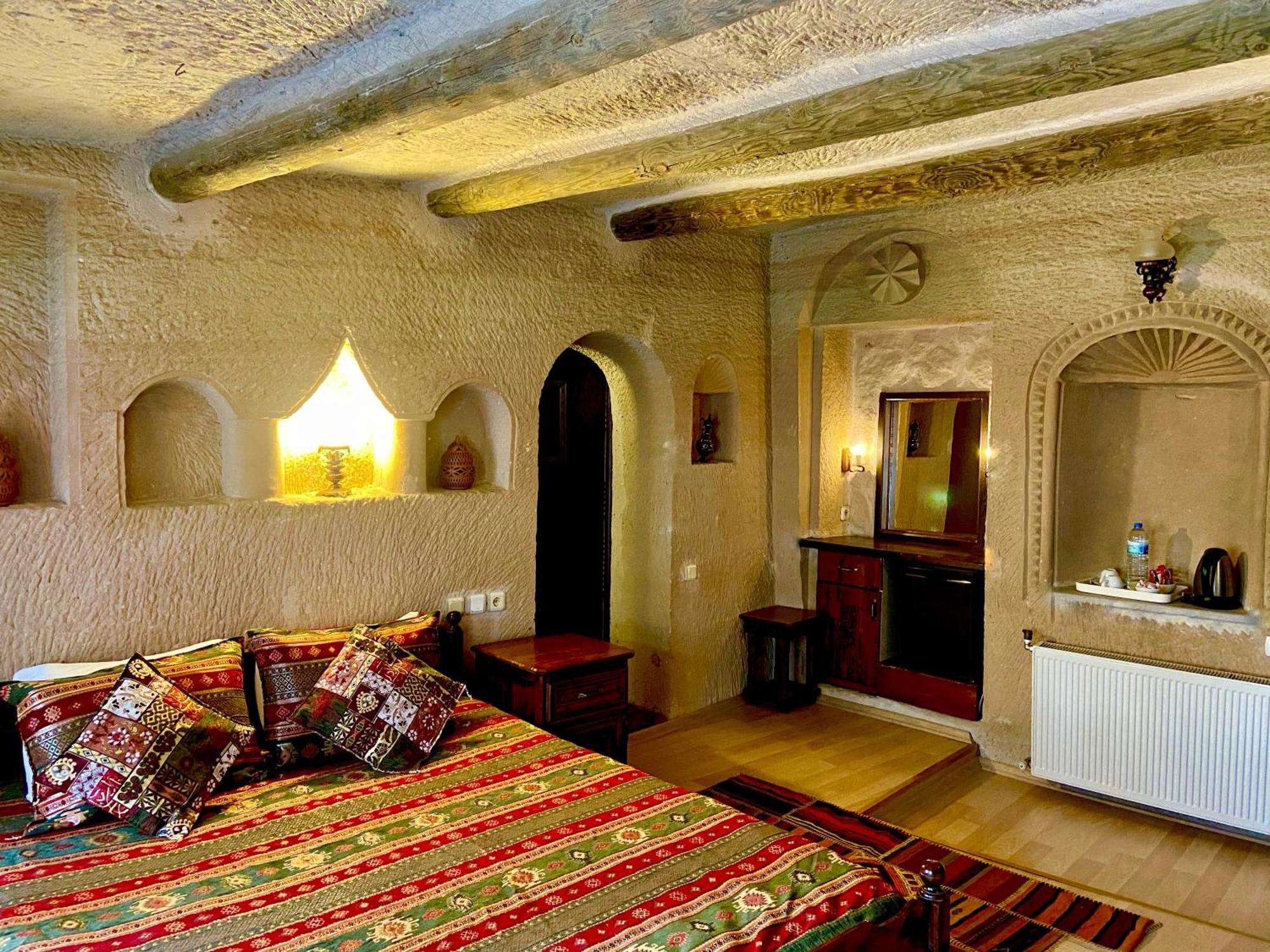 גורמה The Village Cave Hotel חדר תמונה