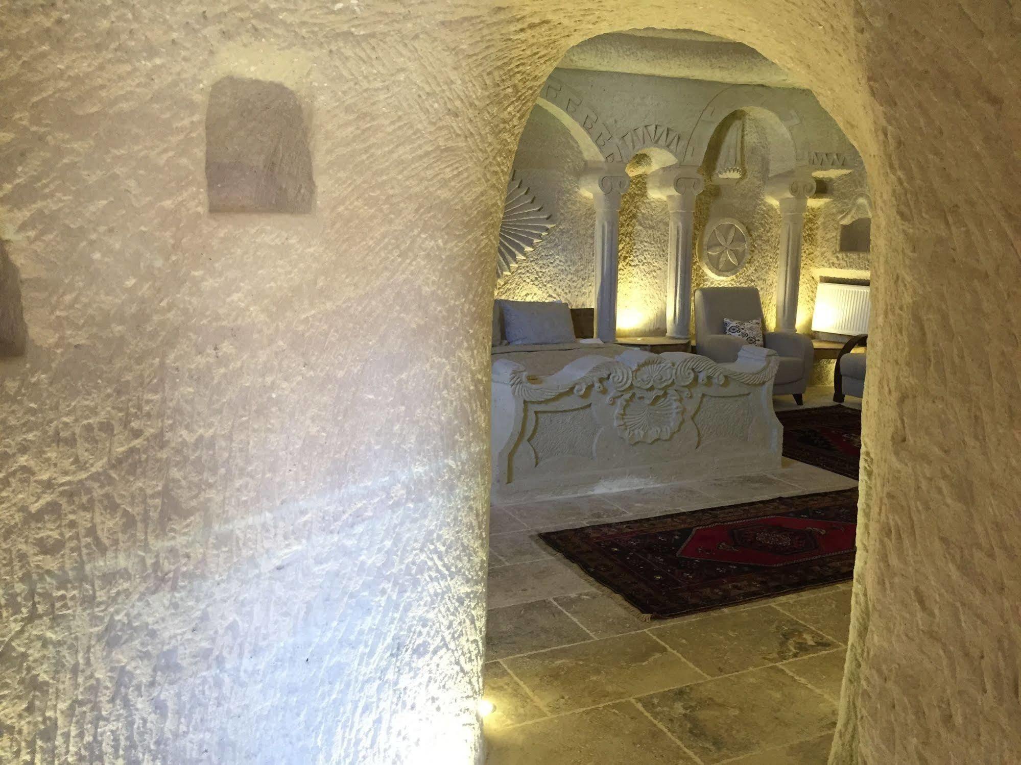גורמה The Village Cave Hotel מראה חיצוני תמונה